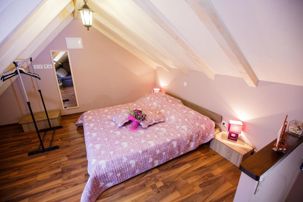 Studio Apartments Bonaca Split Buitenkant foto