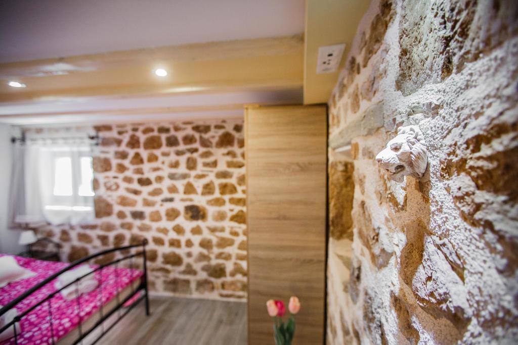 Studio Apartments Bonaca Split Buitenkant foto